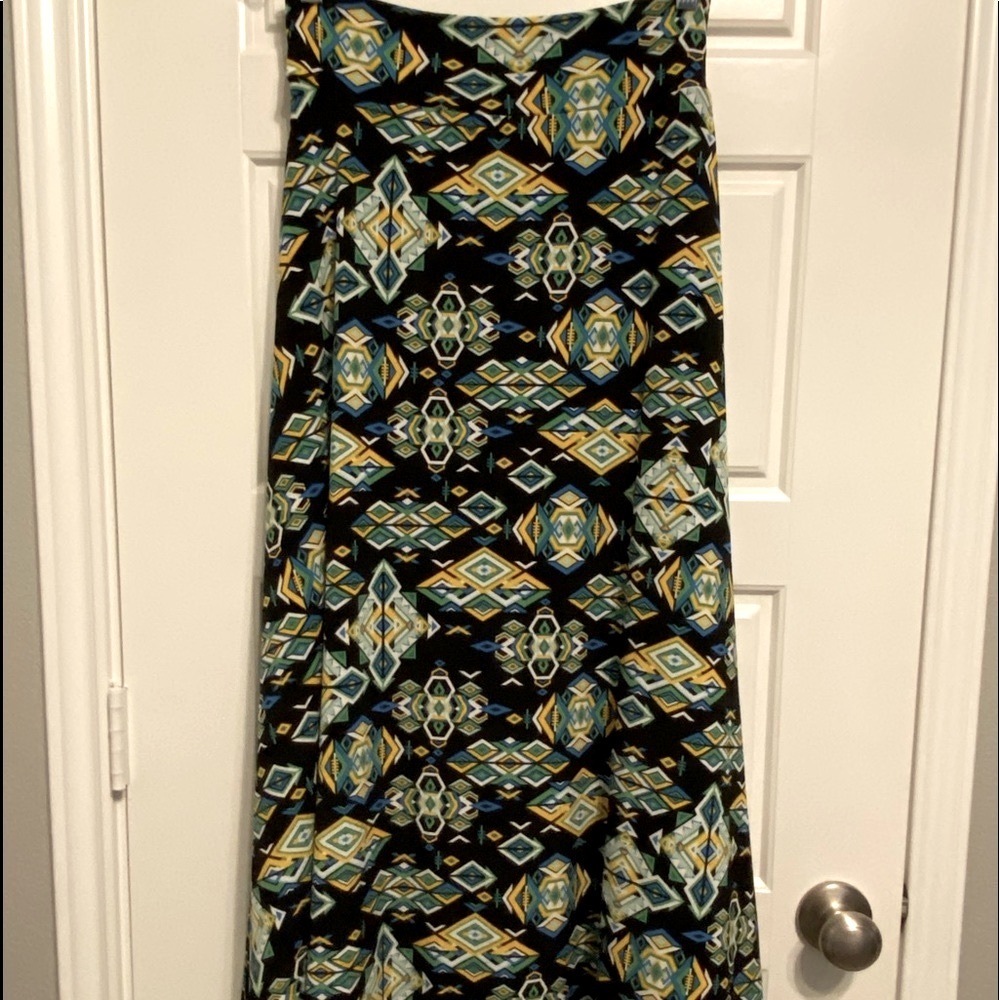 SALE!! NWOT Lularoe Maxi skirt